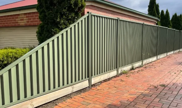 At Fencing Kapiti, we do Colorbond Fencing that is strong, durable, and low maintenance for long-term value.